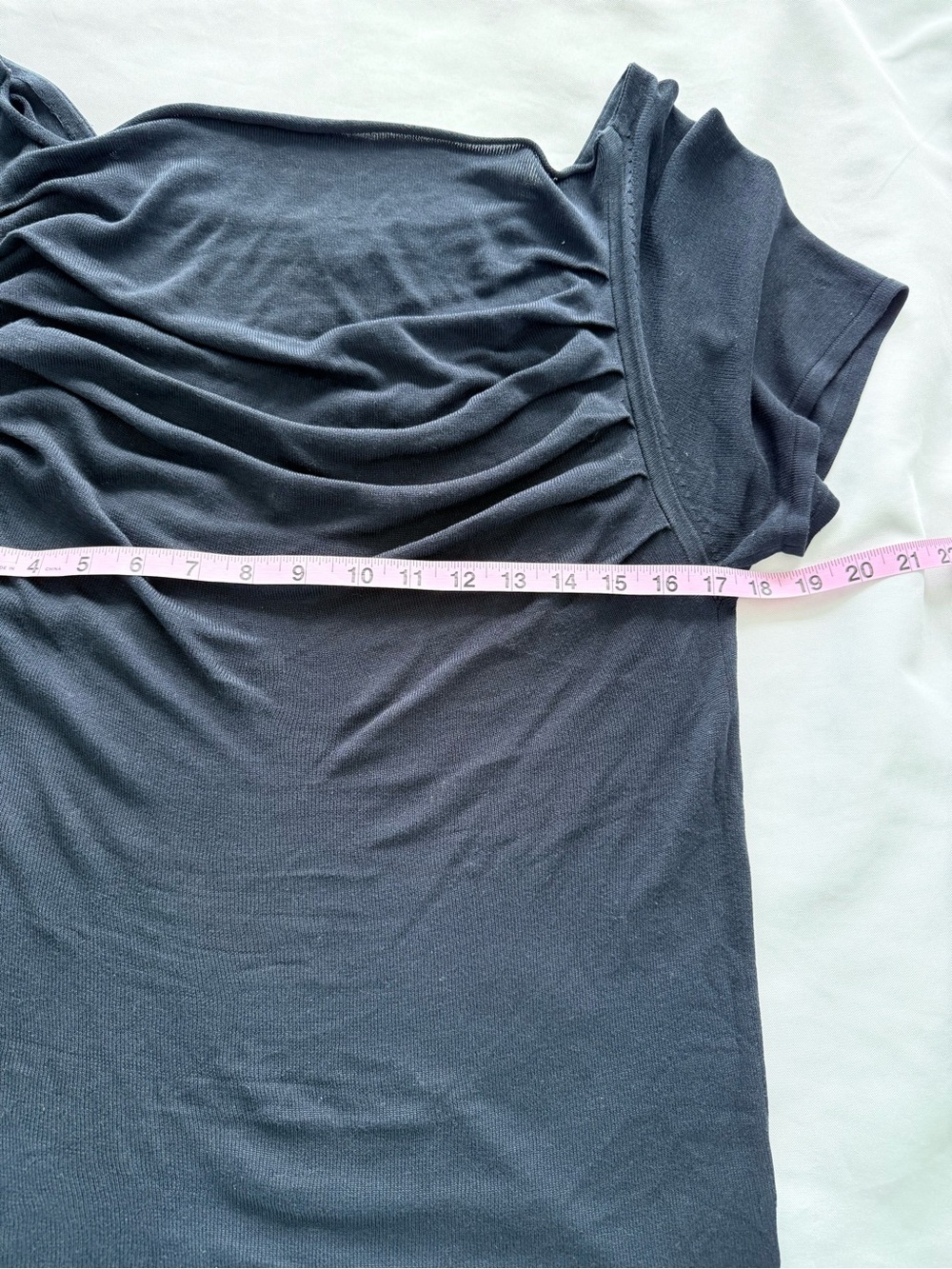 Theory Navy Draped Short Sleeve Top Size Small - Picture 7 of 8